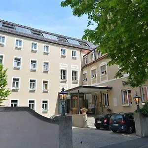 Dom Hotel Augsbourg